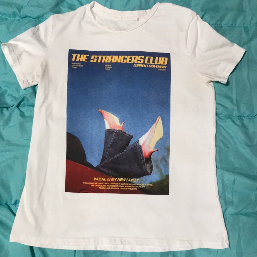 Graphic tee shirt, great condition!